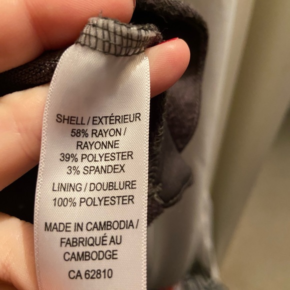 Ladies khaki green swall collar sweater with gathered 3/4 sleeves - Picture 7 of 9